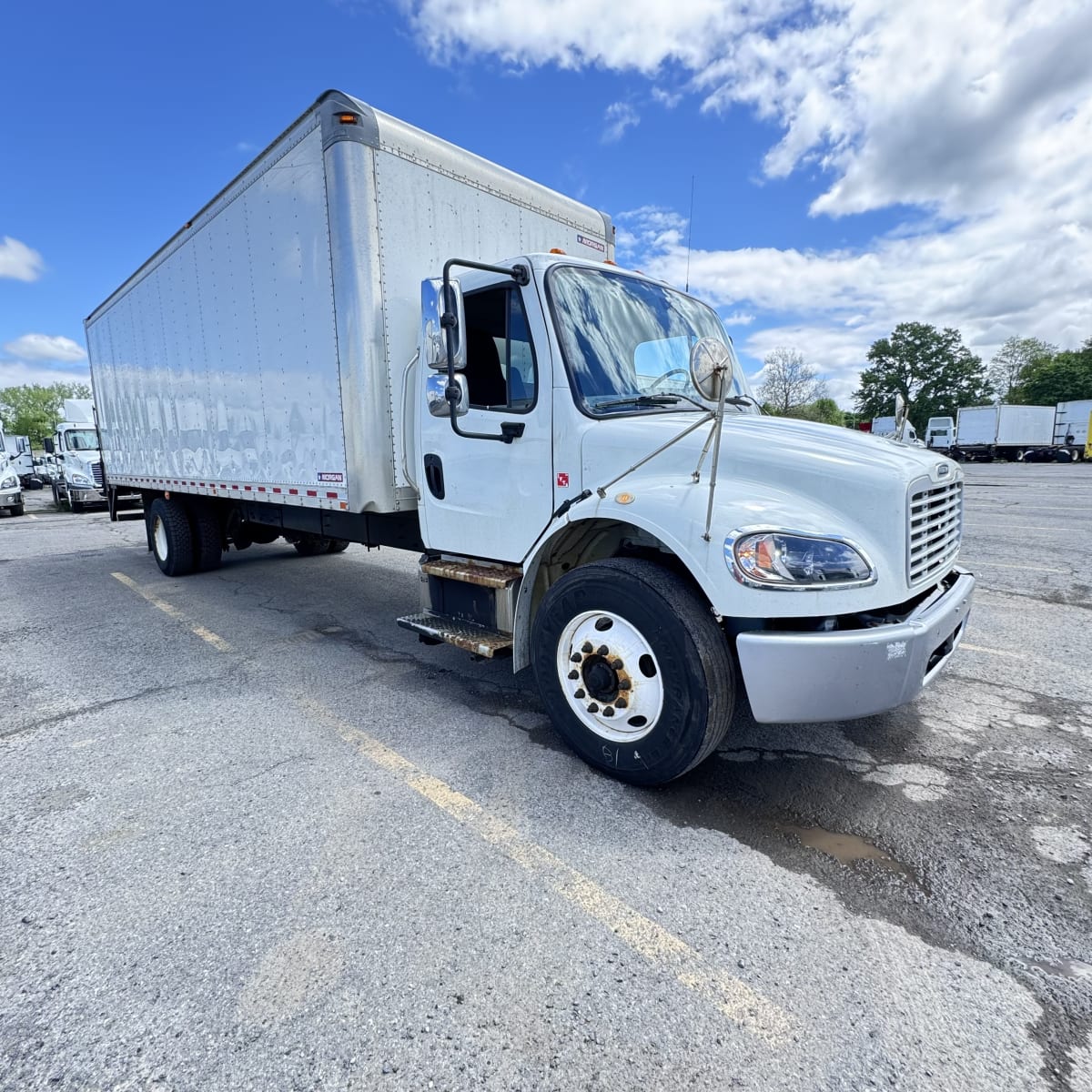 2019 Freightliner/Mercedes M2 106 839422