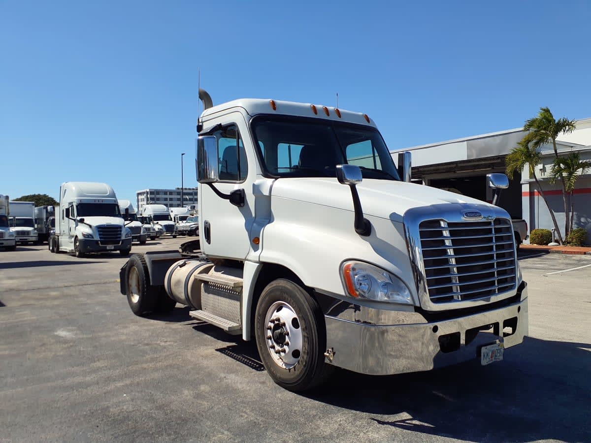 2019 Freightliner - image 3