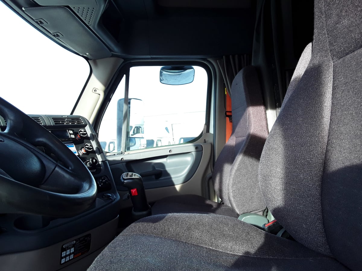 2019 Freightliner/Mercedes CASCADIA 125 839743