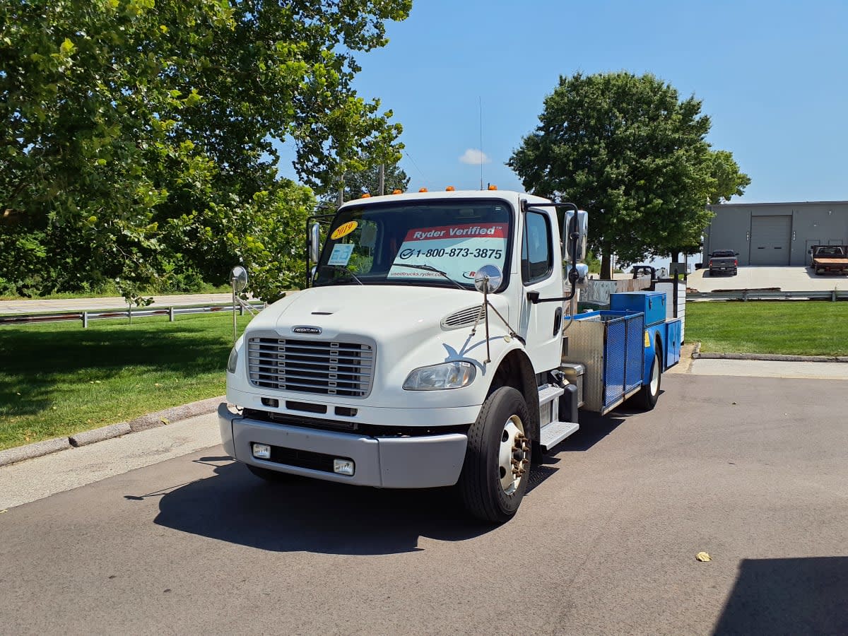 2019 Freightliner M2 106 839761