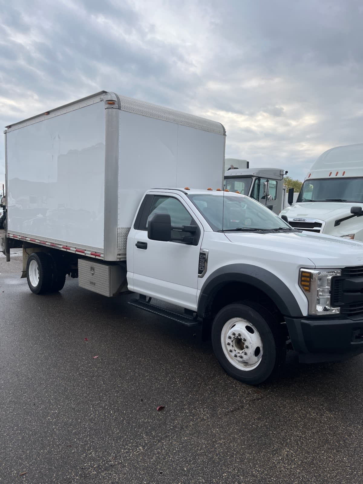 2018 Ford Motor Company F-550 SUPER DUTY 839993