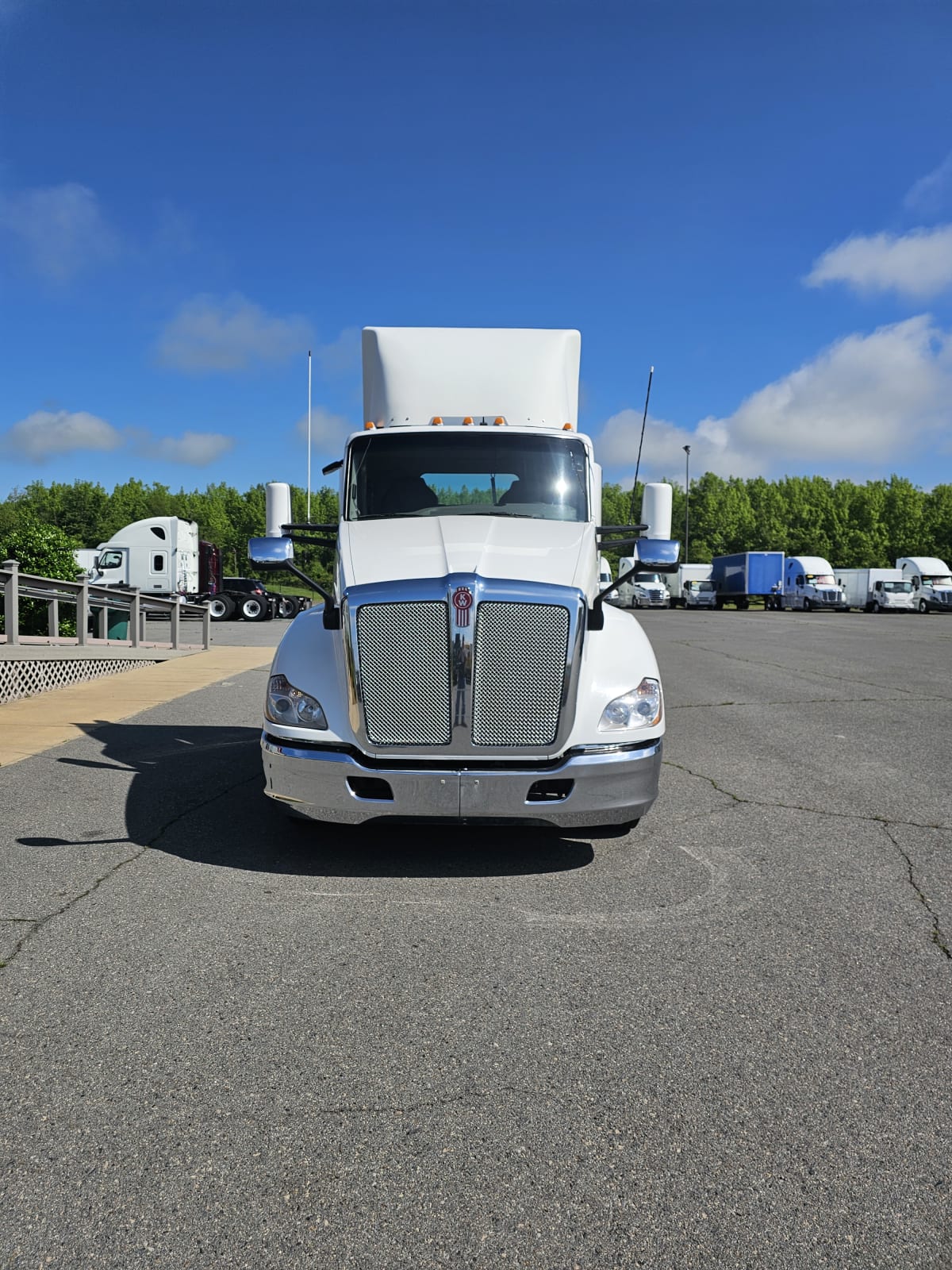 2019 Kenworth Trucks T680 840121