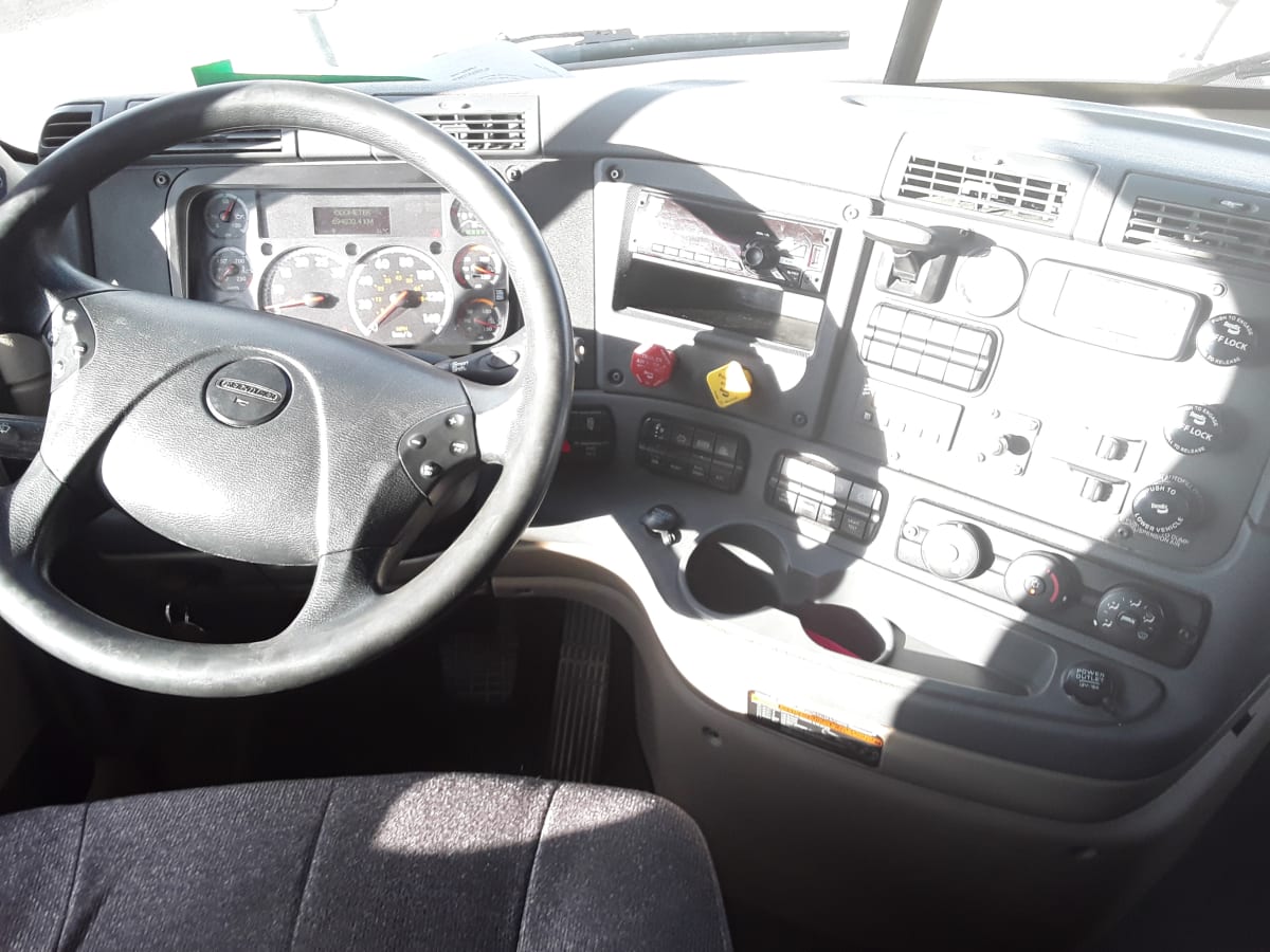 2019 Freightliner/Mercedes CASCADIA 125 840135