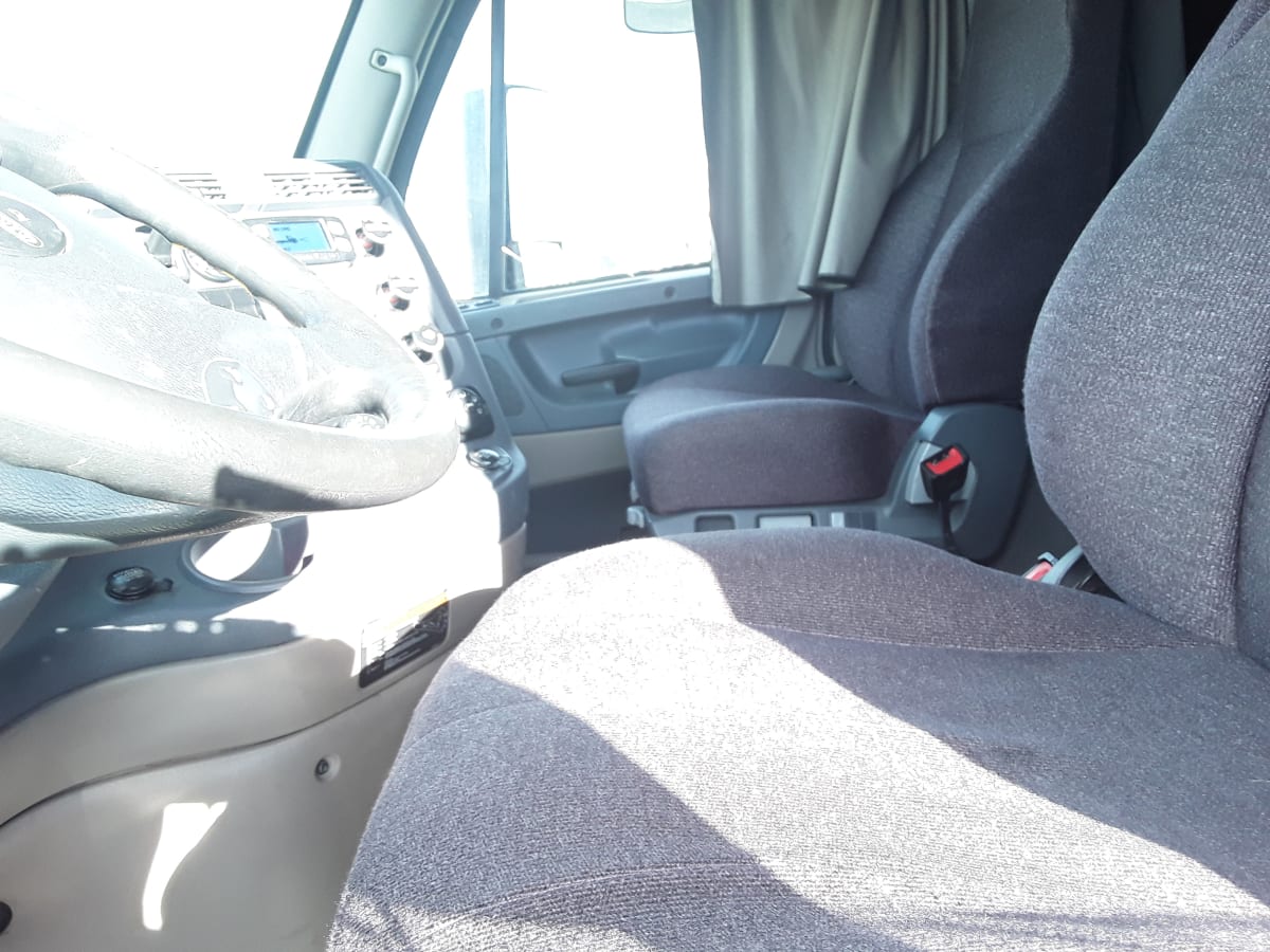 2019 Freightliner/Mercedes CASCADIA 125 840135