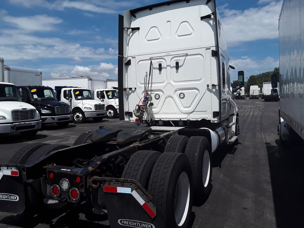 2019 Freightliner/Mercedes NEW CASCADIA PX12664 840552