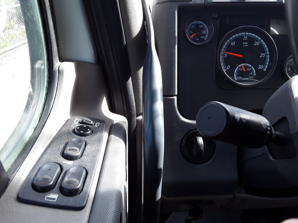2019 Freightliner/Mercedes CASCADIA 113 840609