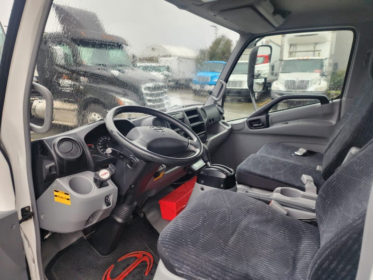 2019 Hino HINO 195 840641