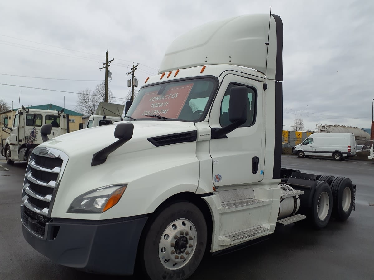 2019 Freightliner/Mercedes NEW CASCADIA PX12664 840771