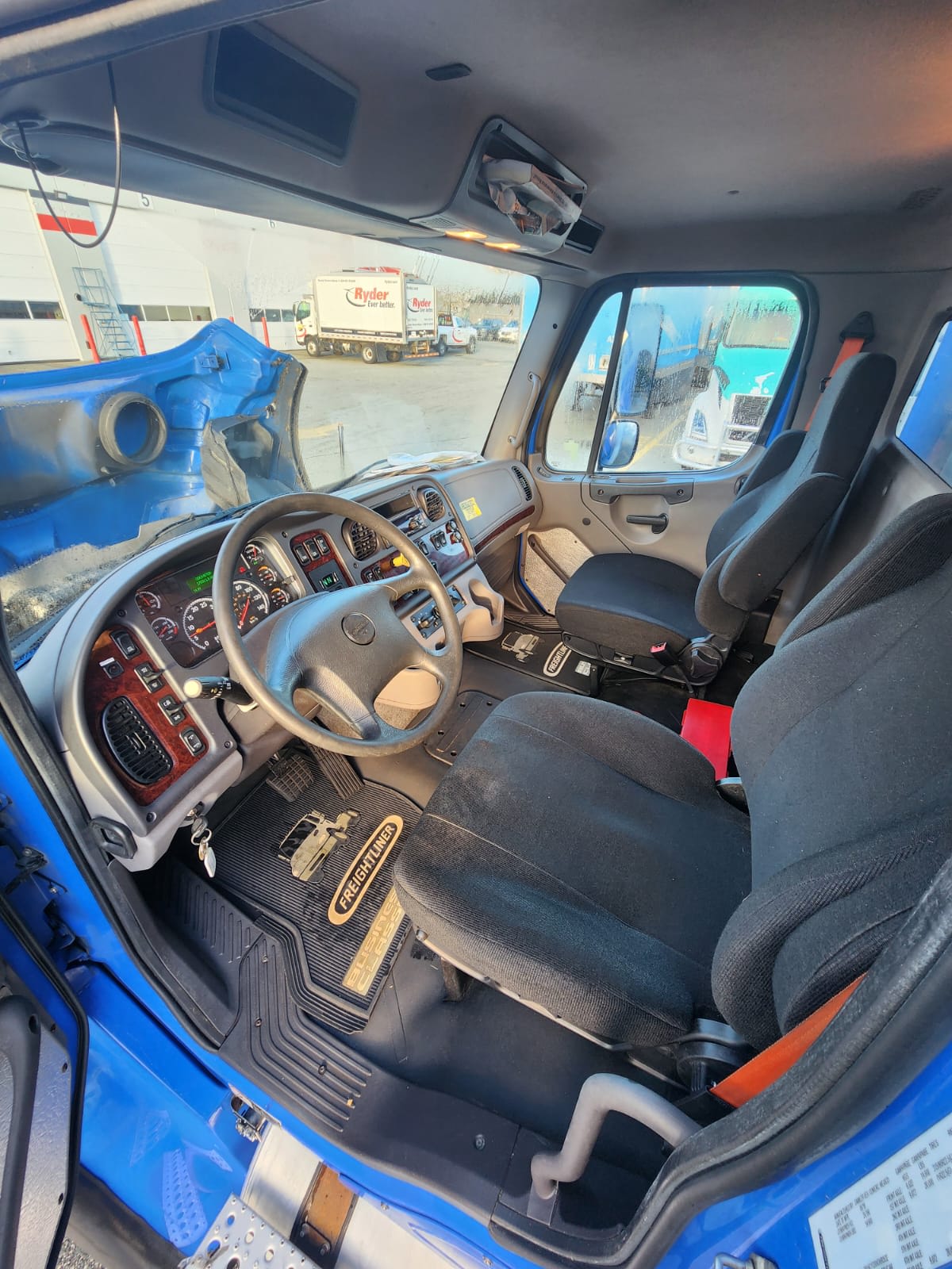 2019 Freightliner/Mercedes M2 106 841064