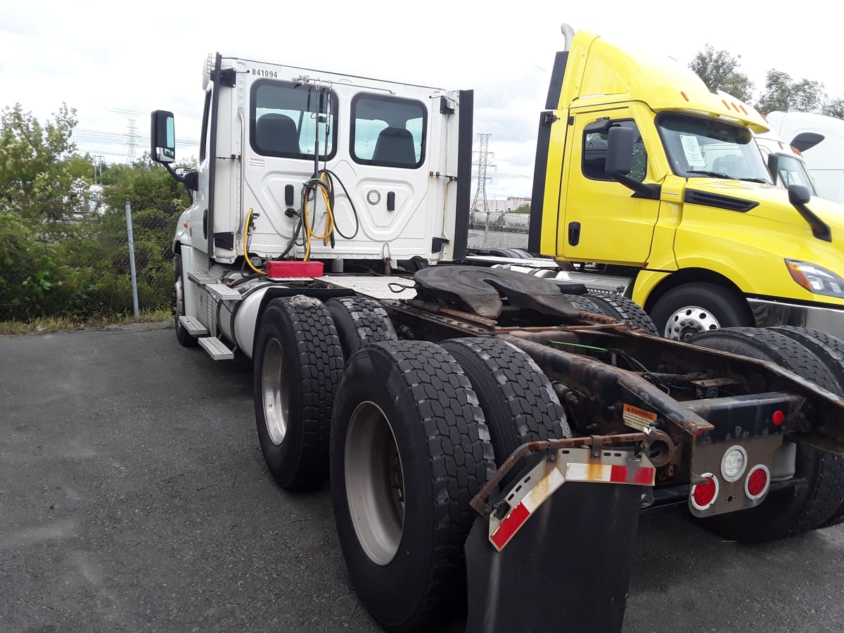 2019 Freightliner/Mercedes CASCADIA 125 841094