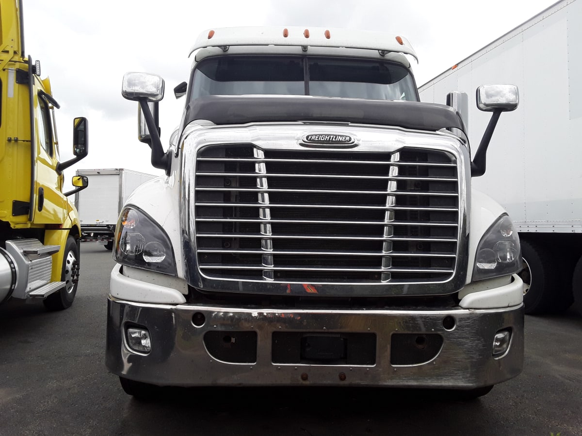 2019 Freightliner/Mercedes CASCADIA 125 841094