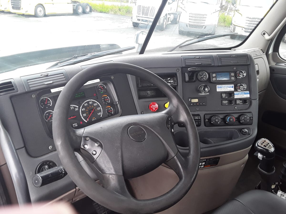 2019 Freightliner/Mercedes CASCADIA 125 841099
