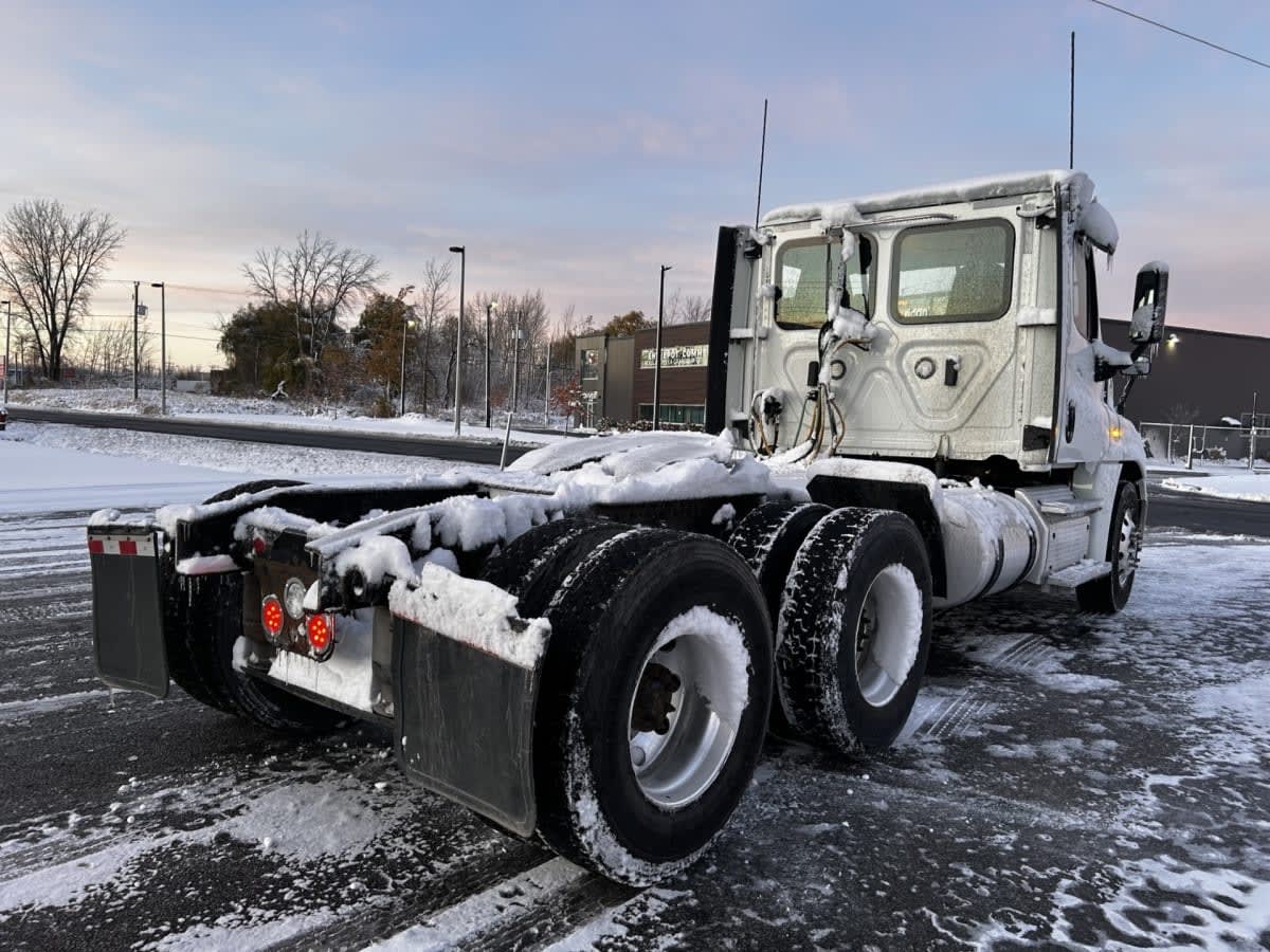 2019 Freightliner/Mercedes CASCADIA 125 841101