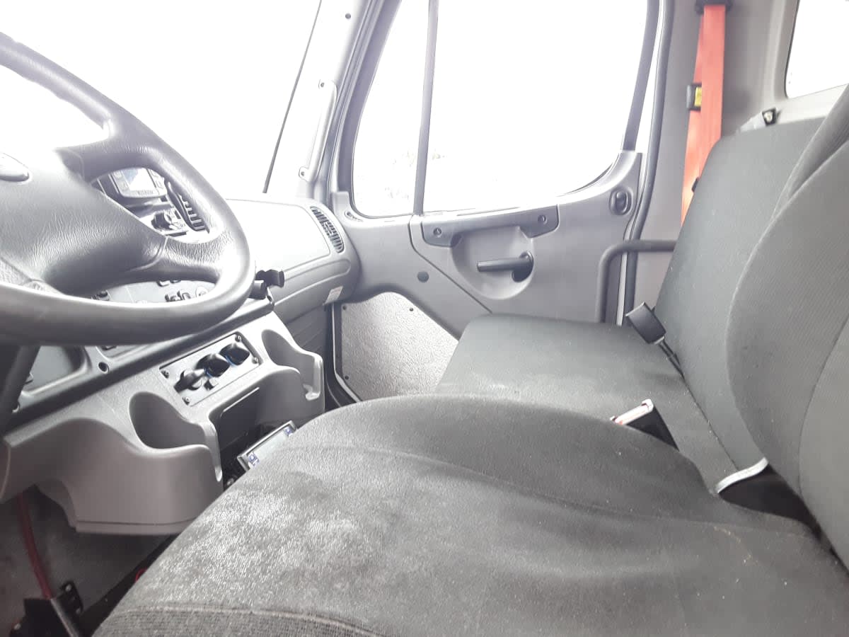 2019 Freightliner/Mercedes M2 106 841252