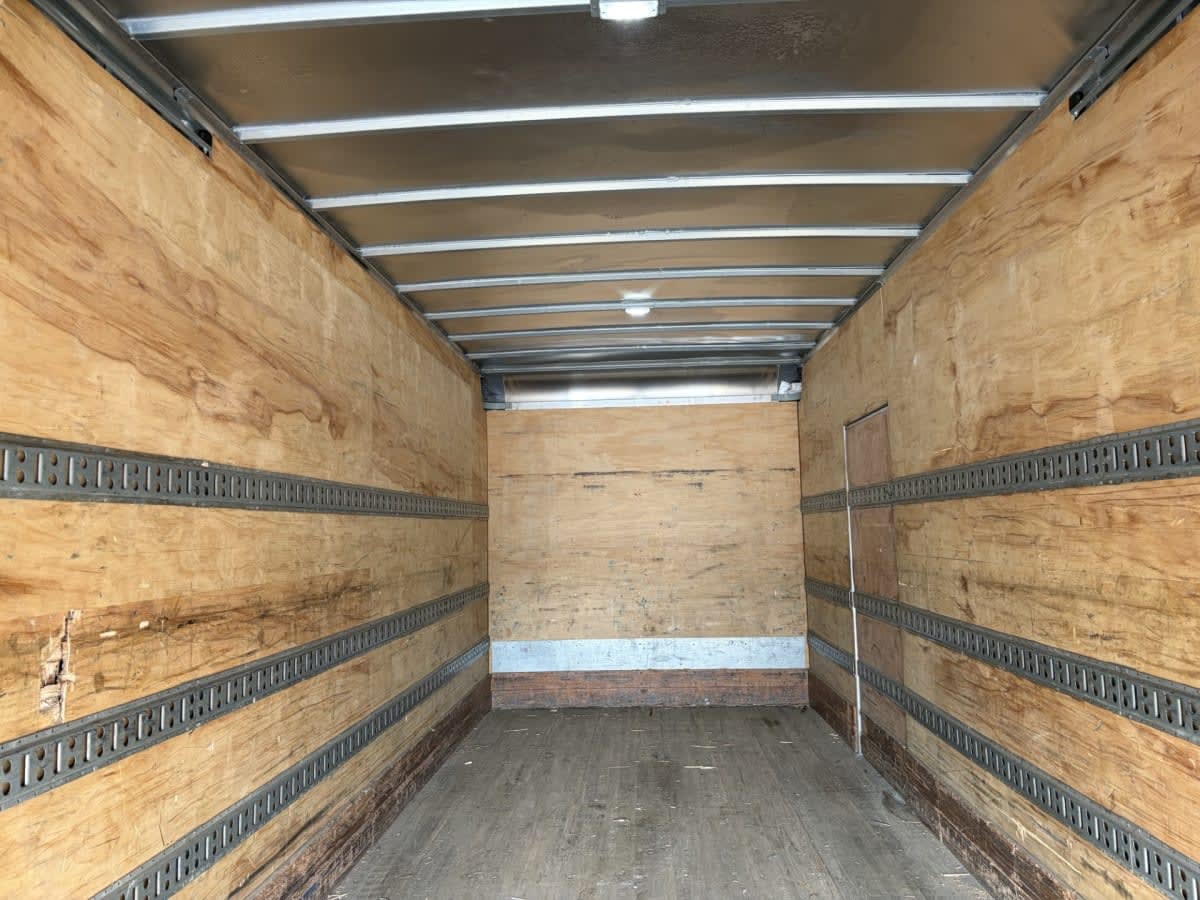 2019 Freightliner/Mercedes M2 106 841284