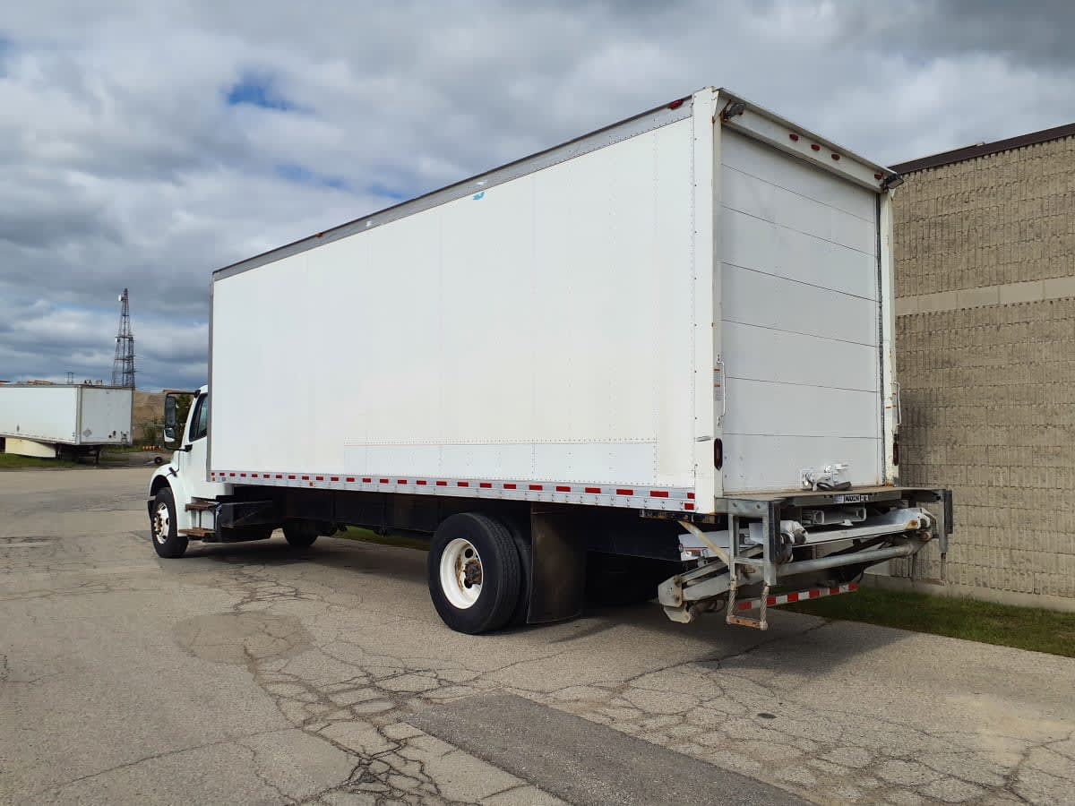 2019 Freightliner M2 106 841318