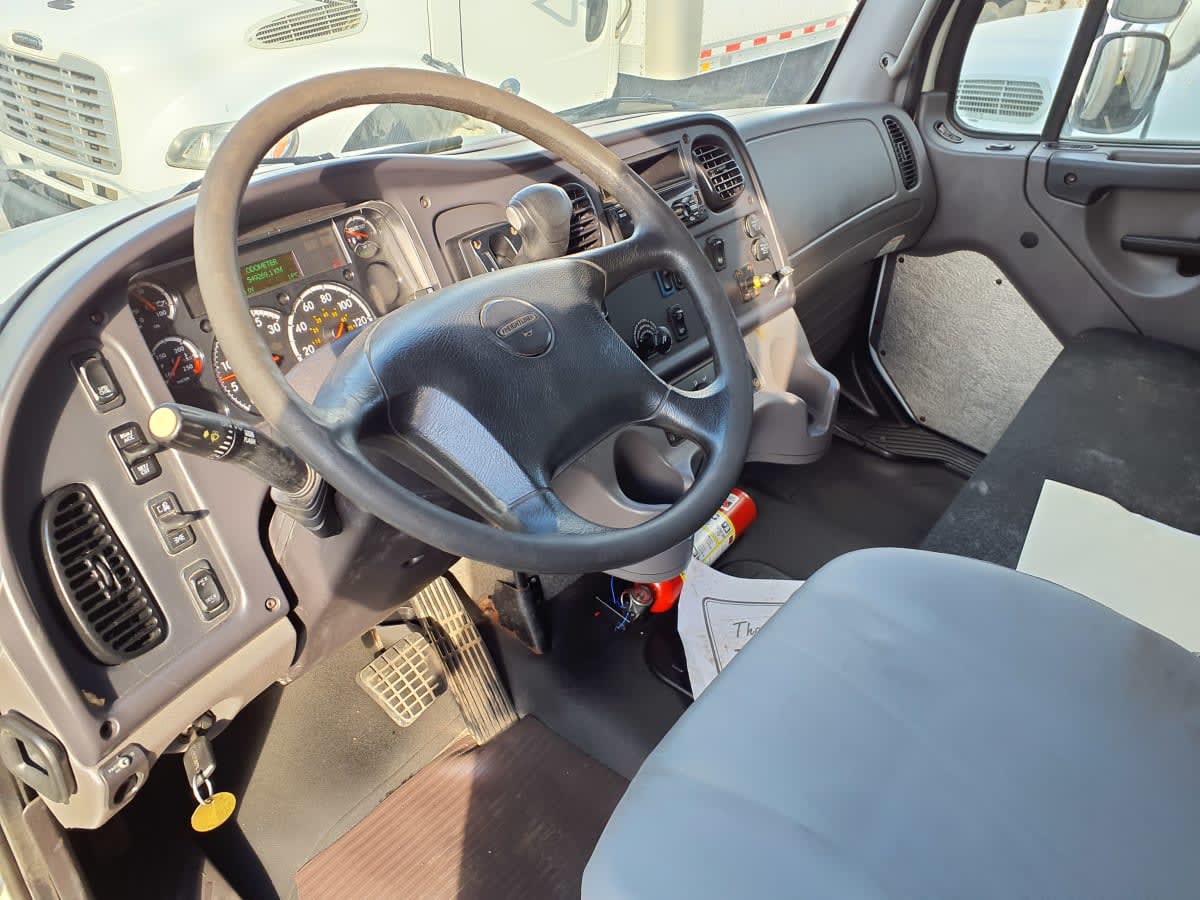 2019 Freightliner/Mercedes M2 106 841330