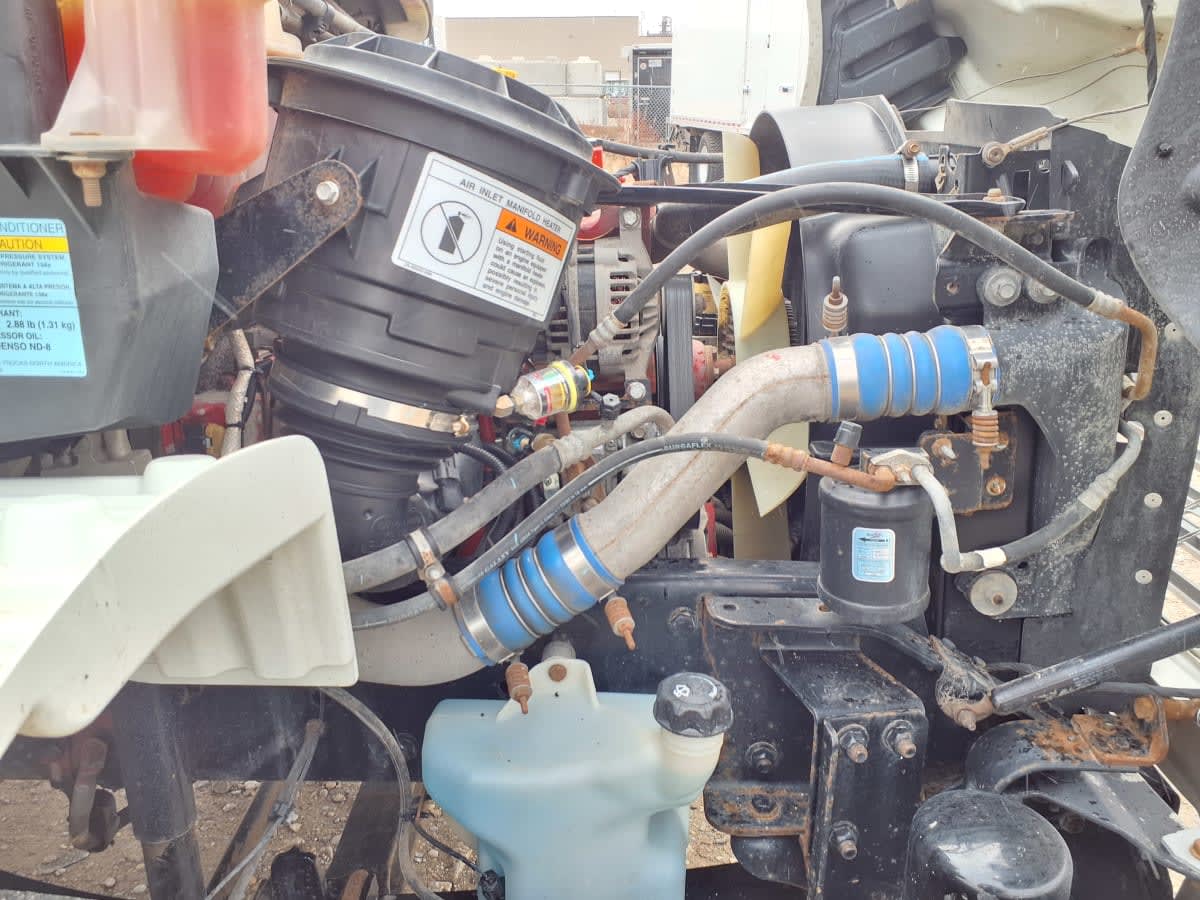 2019 Freightliner/Mercedes M2 106 841375