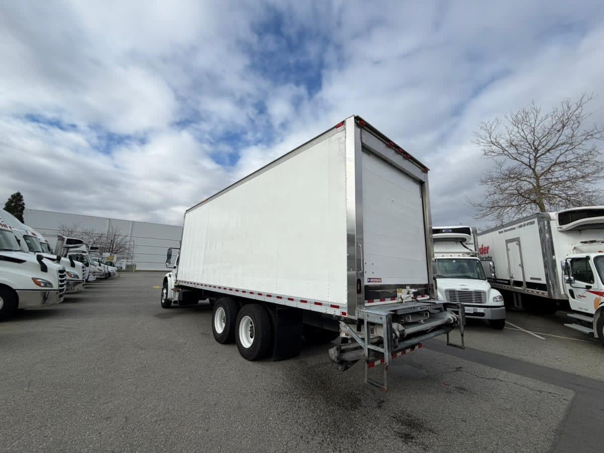 2019 Freightliner/Mercedes M2 106 841774