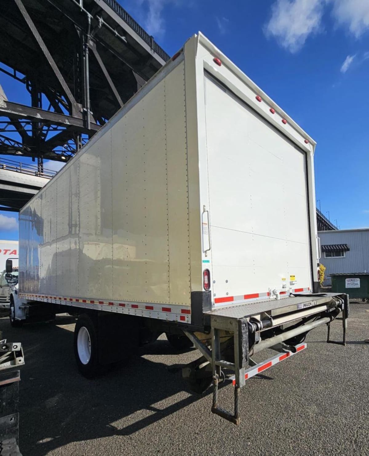 2019 Freightliner/Mercedes M2 106 841775