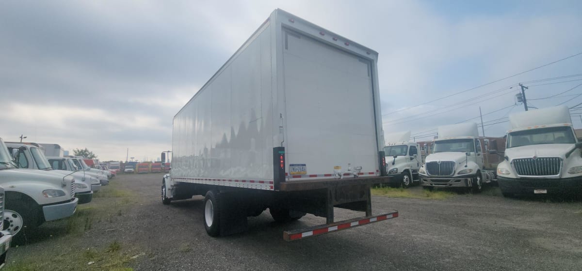 2019 Freightliner/Mercedes M2 106 842690