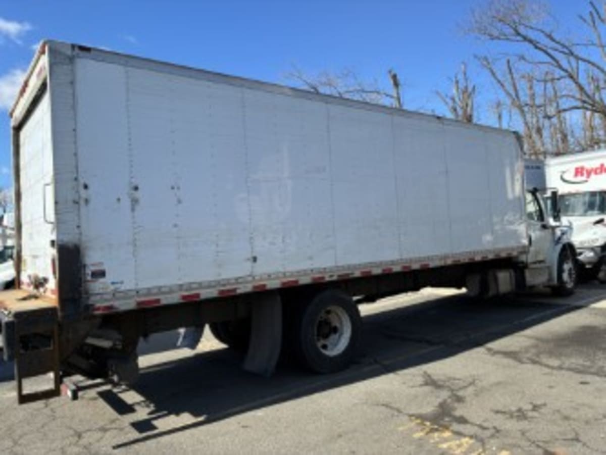 2019 Freightliner/Mercedes M2 106 843710
