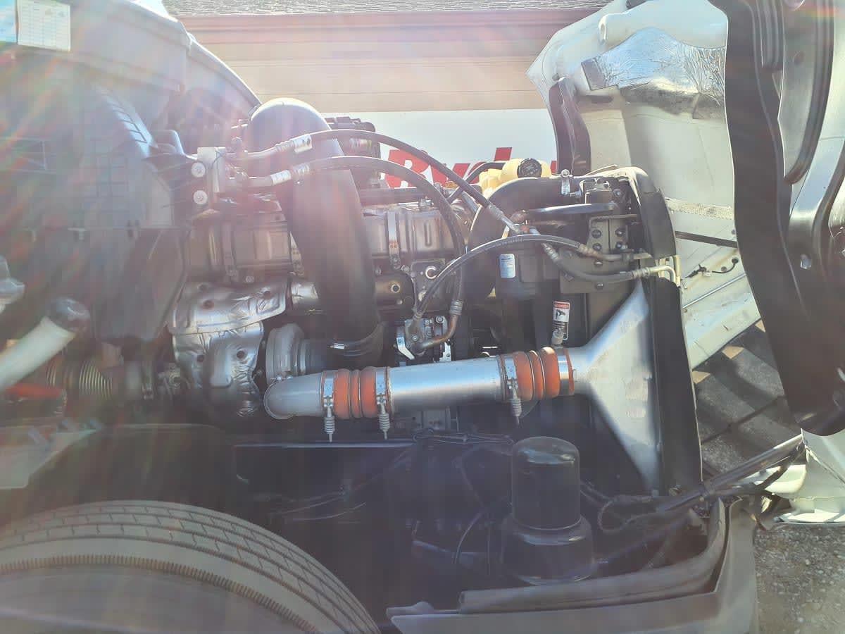 2019 Freightliner - image 10