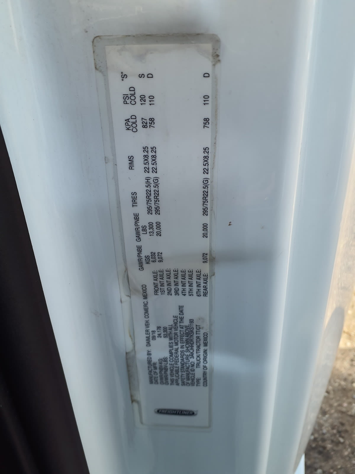 2019 Freightliner - image 13