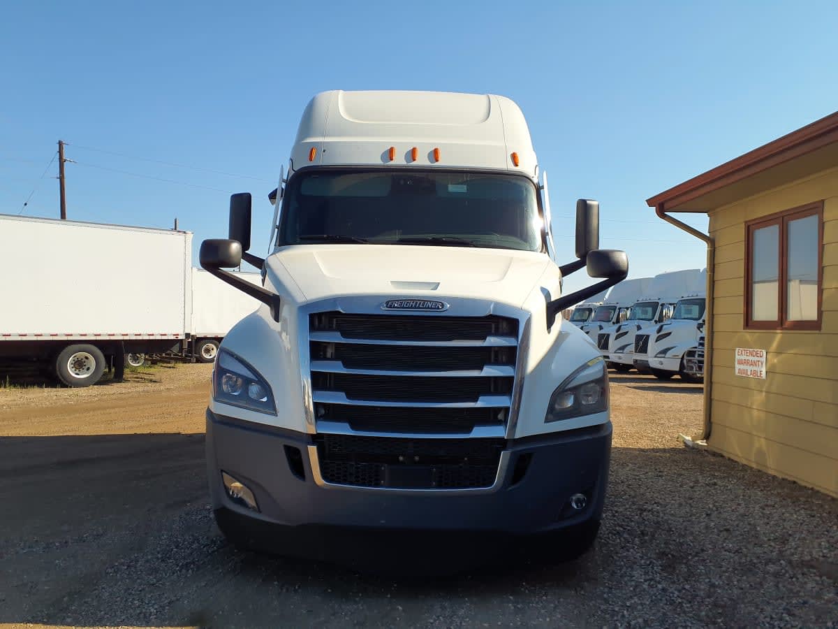 2019 Freightliner - image 2