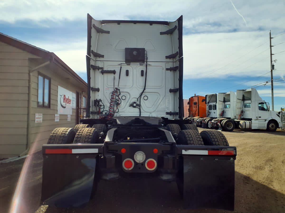 2019 Freightliner - image 5