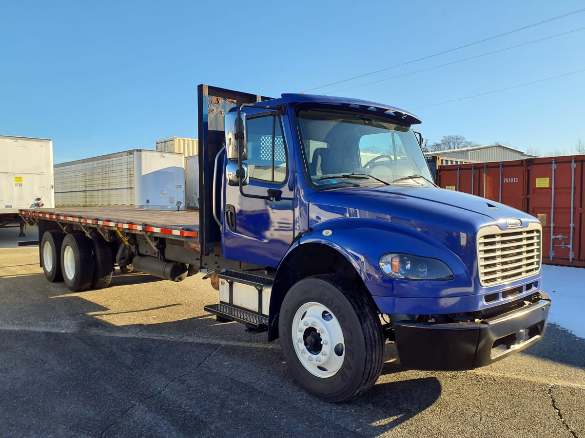 2019 Freightliner/Mercedes M2 106 843904