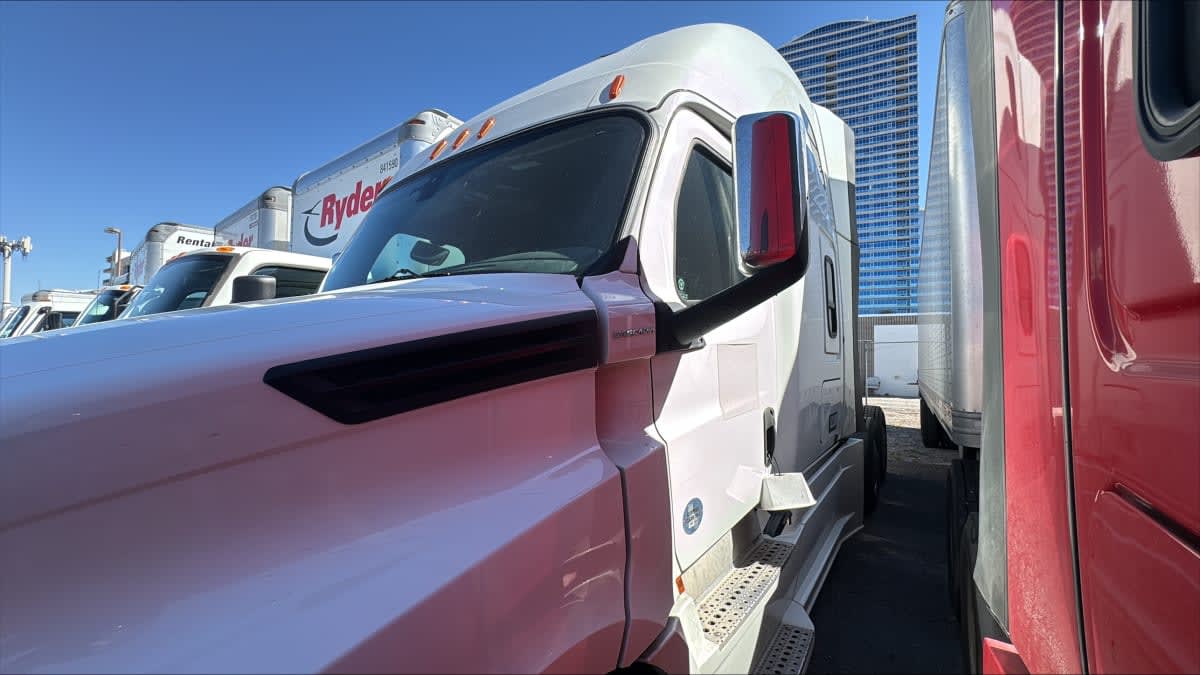 2019 Freightliner/Mercedes NEW CASCADIA PX12664 843978
