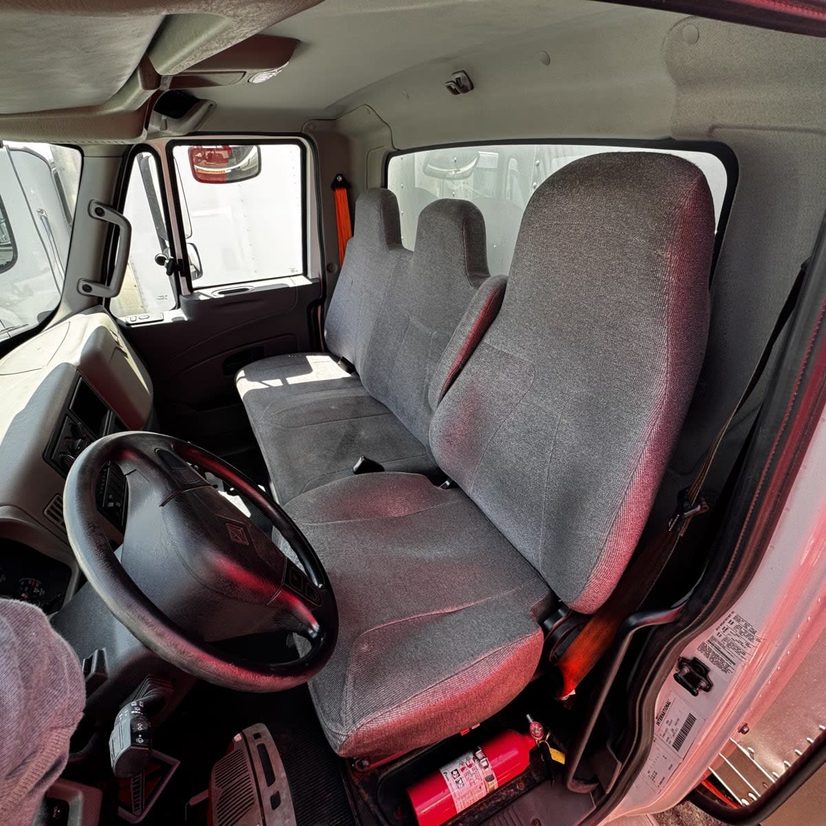 2019 Navistar International 4300 844563