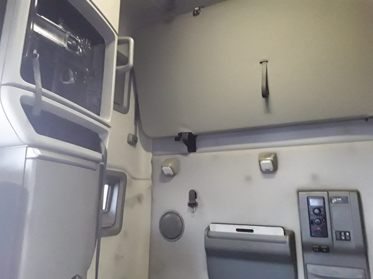 2019 Volvo VNL64T-760 845111