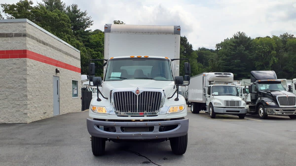 2019 International 4300 in Norwood, MA — photo 2