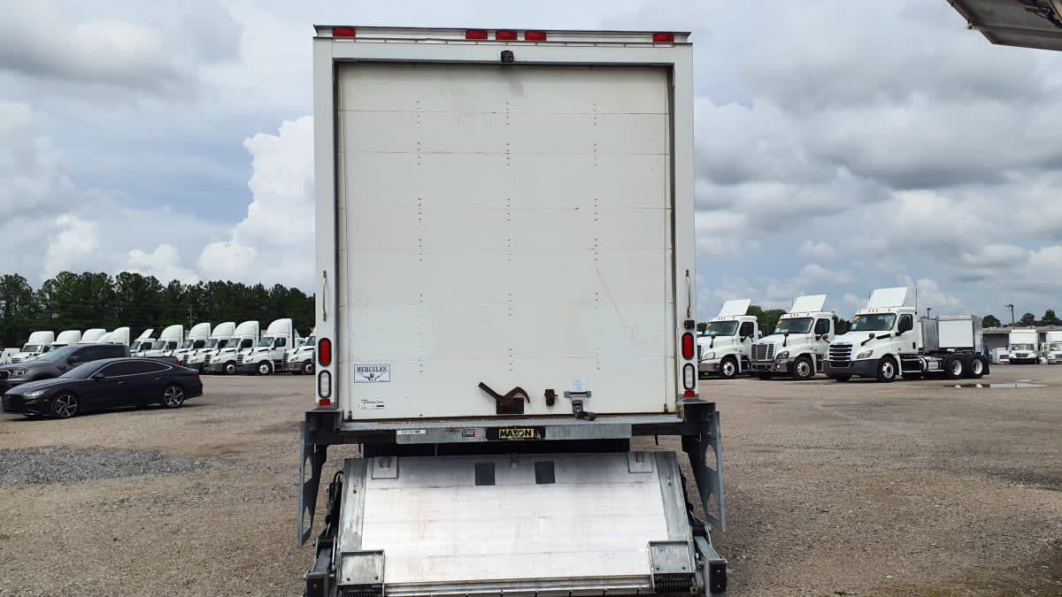 2019 Freightliner/Mercedes M2 106 850799