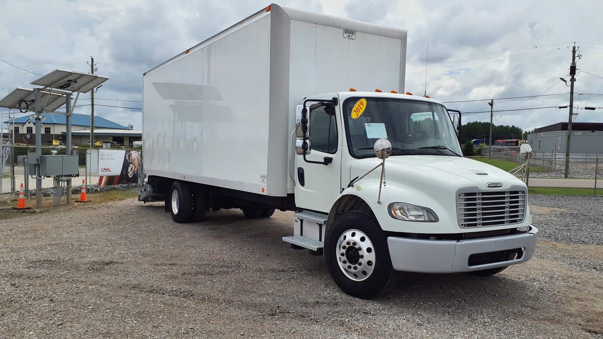 2019 Freightliner/Mercedes M2 106 850799