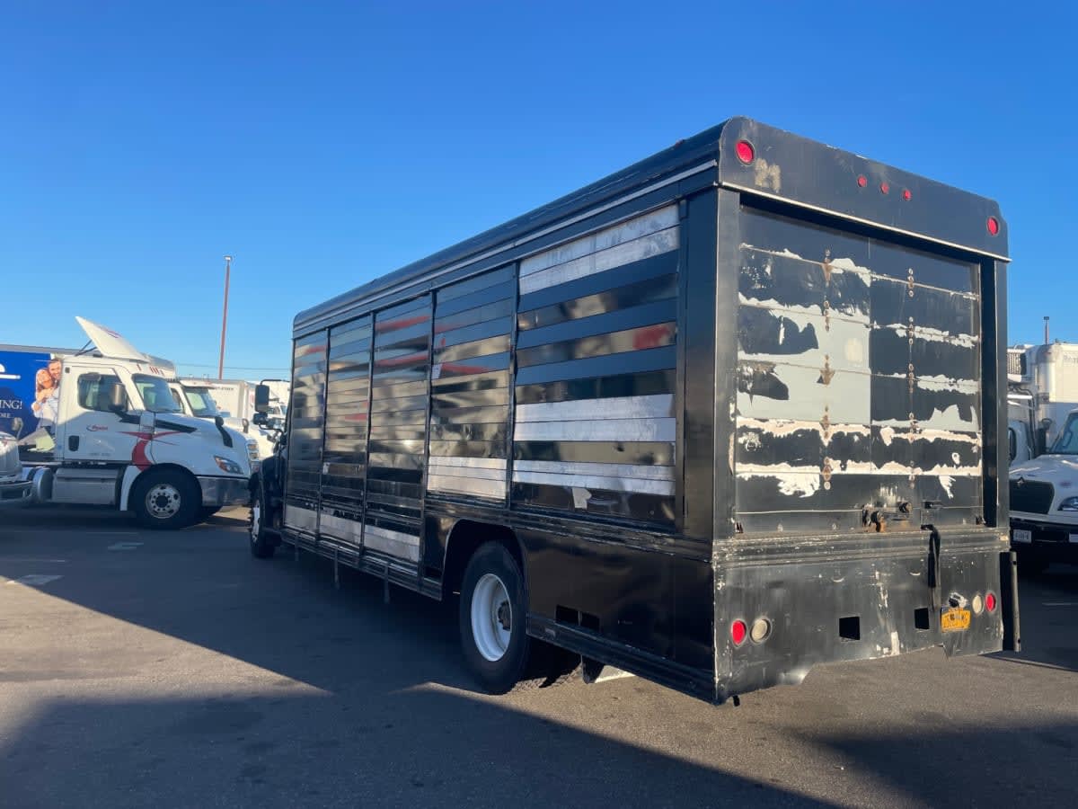 2013 Hino HINO 338 854882