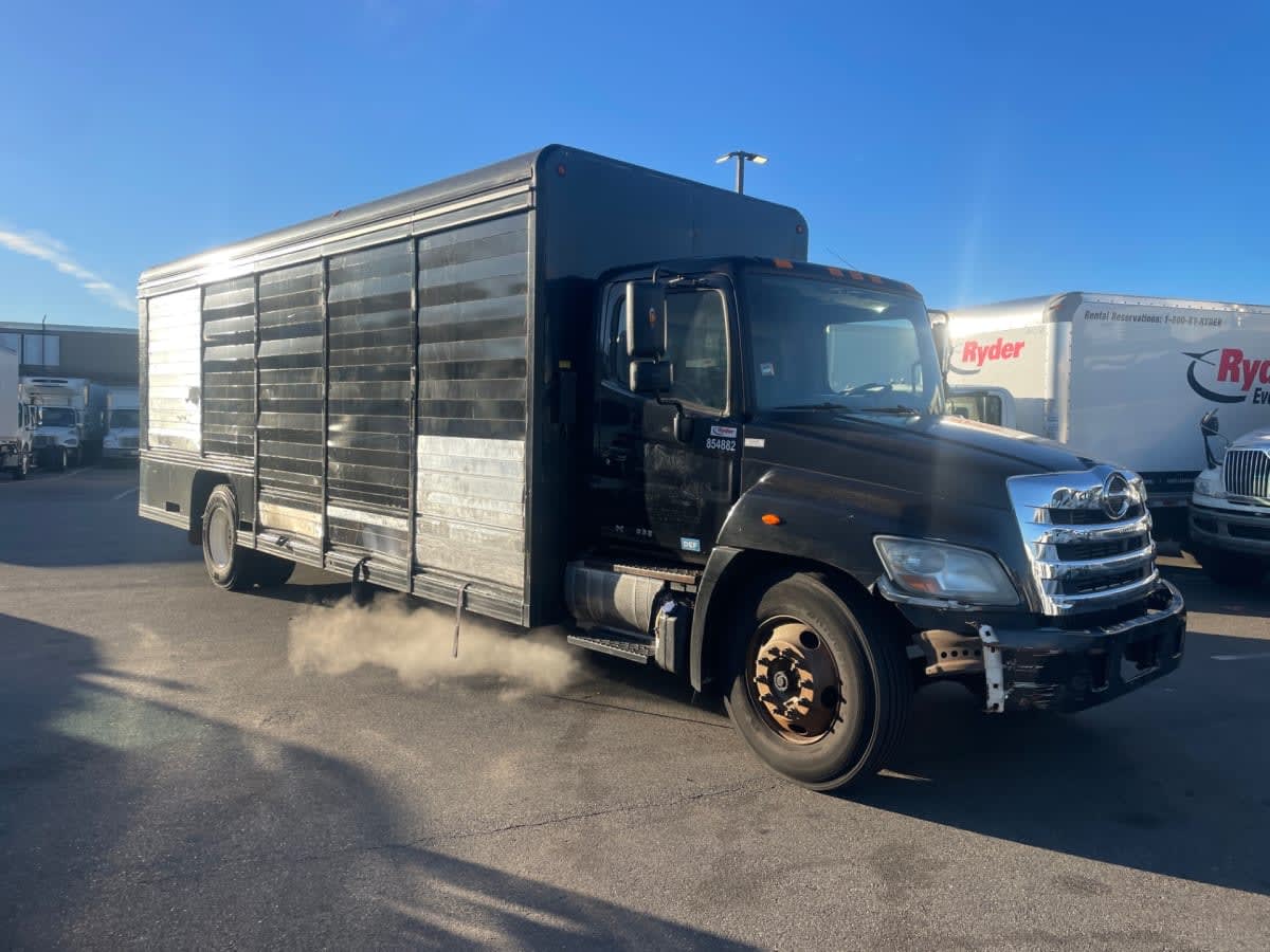 2013 Hino HINO 338 854882