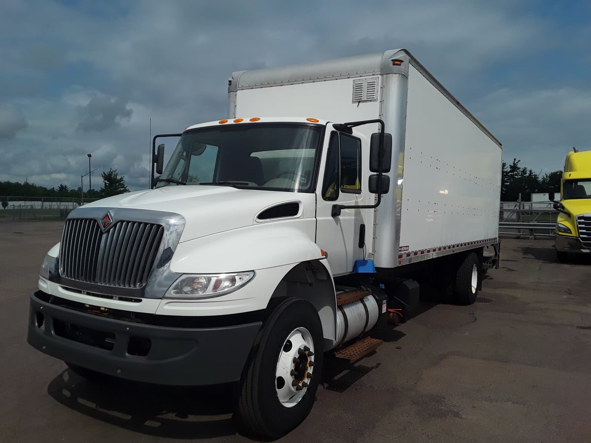 2019 Navistar International 4300 859349