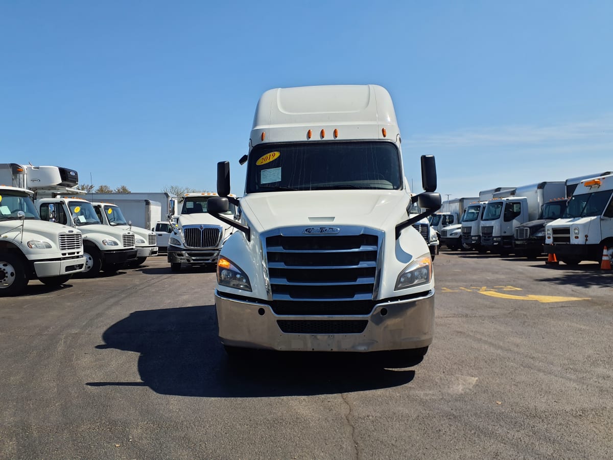 2019 Freightliner/Mercedes NEW CASCADIA PX12664 859370