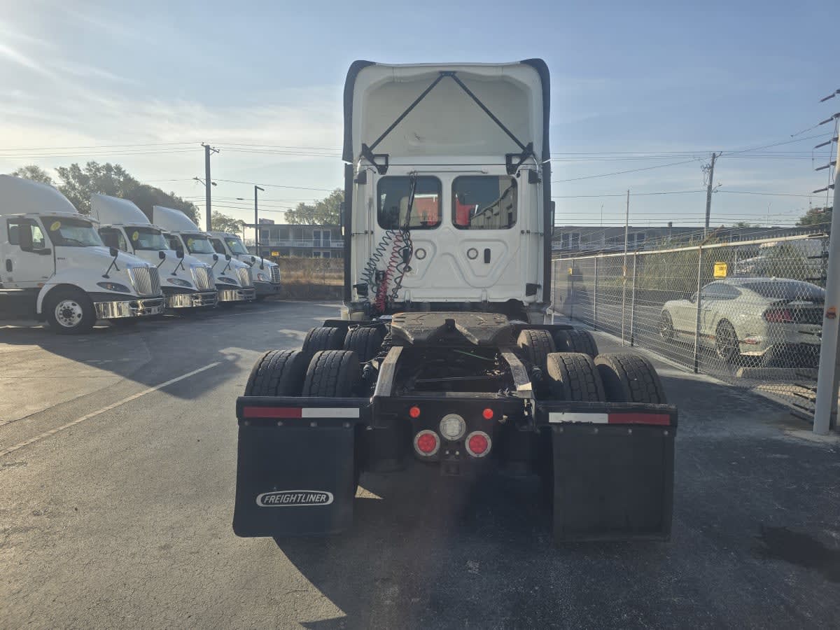 2019 Freightliner/Mercedes NEW CASCADIA PX12664 859566