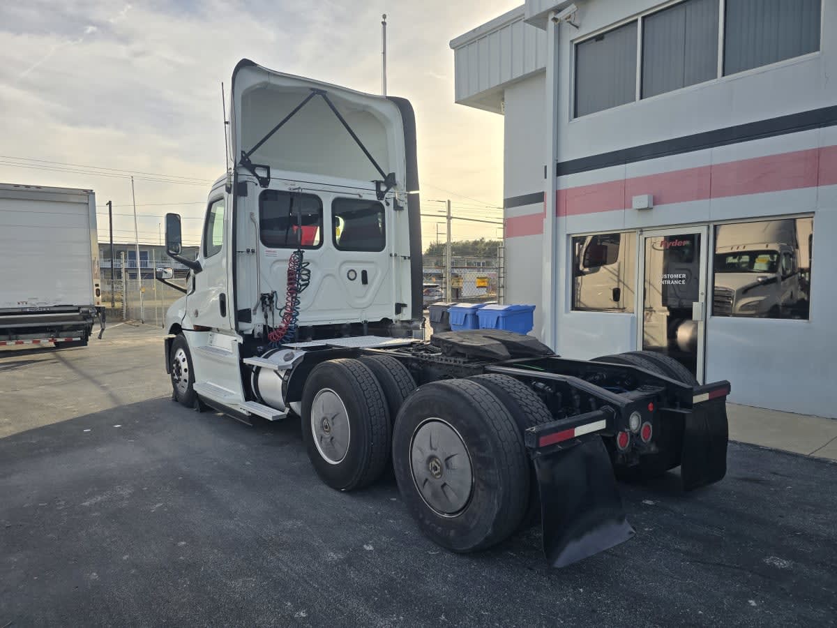 2019 Freightliner/Mercedes NEW CASCADIA PX12664 859569