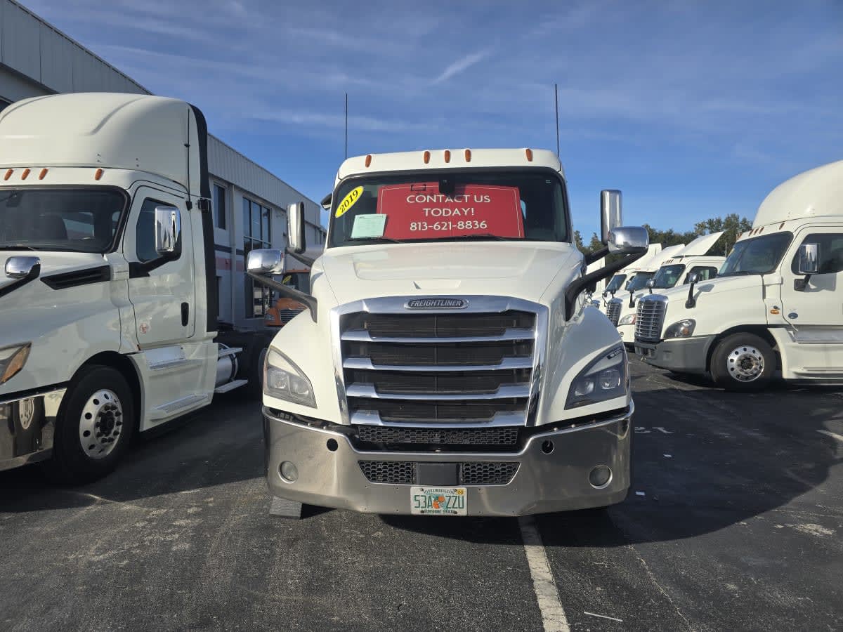 2019 Freightliner/Mercedes NEW CASCADIA PX12664 859570