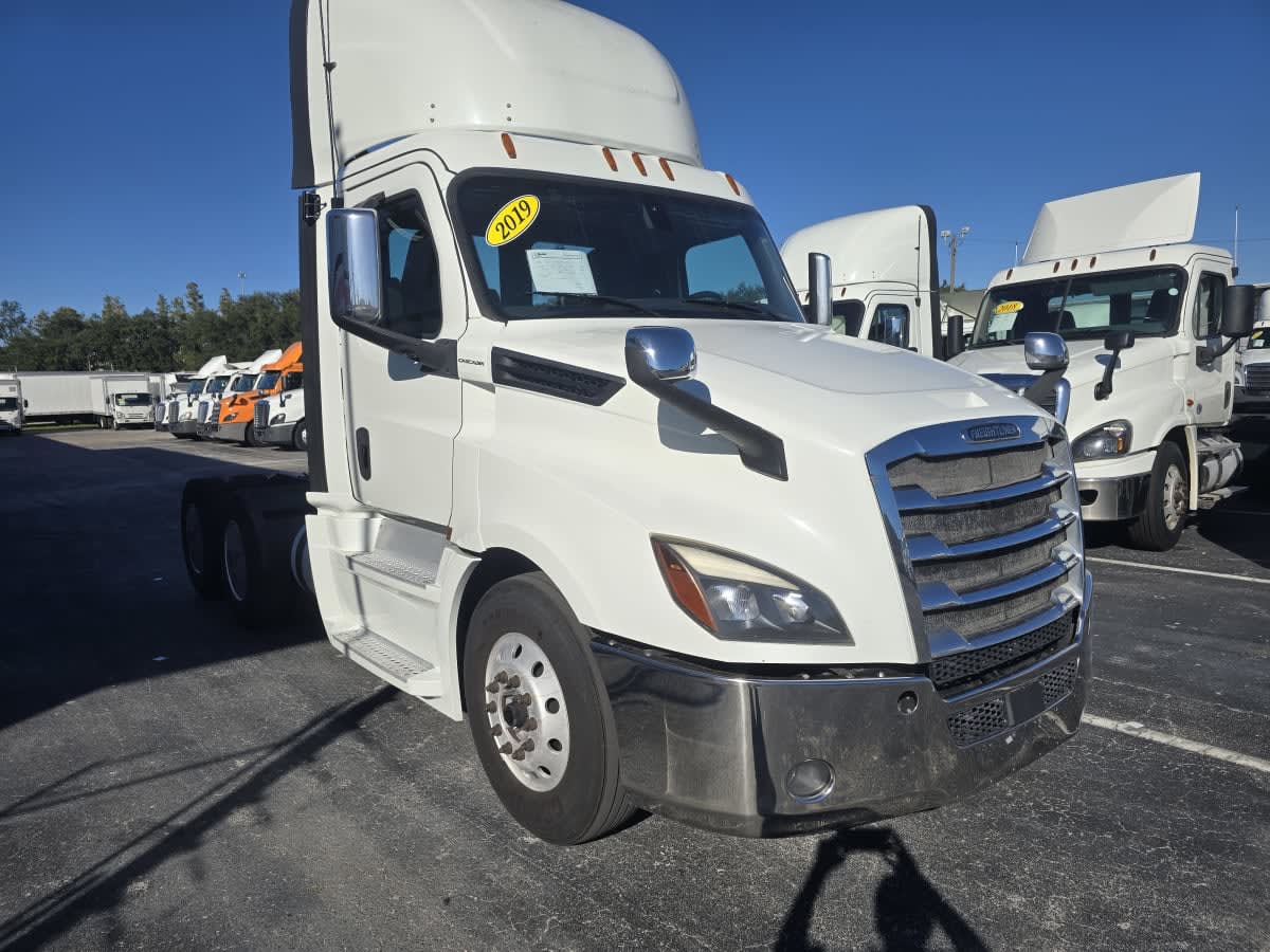 2019 Freightliner/Mercedes NEW CASCADIA PX12664 859578 2019 Freightliner/Mercedes NEW CASCADIA PX12664 859578
