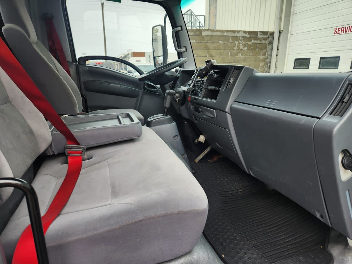 2019 Isuzu NPR/NF3 859644