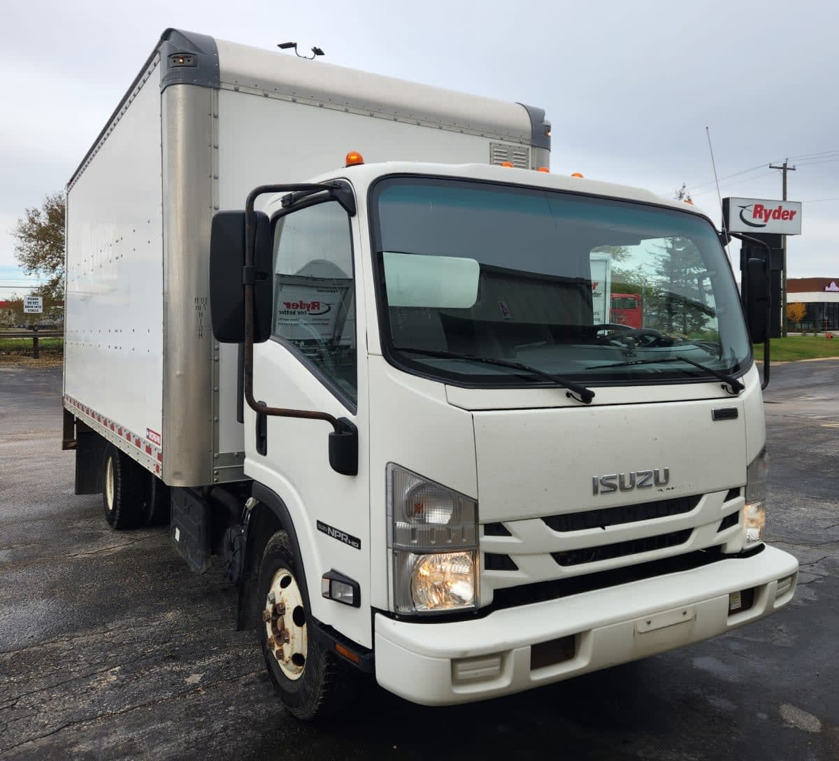 2019 Isuzu NPR/NF3 859644