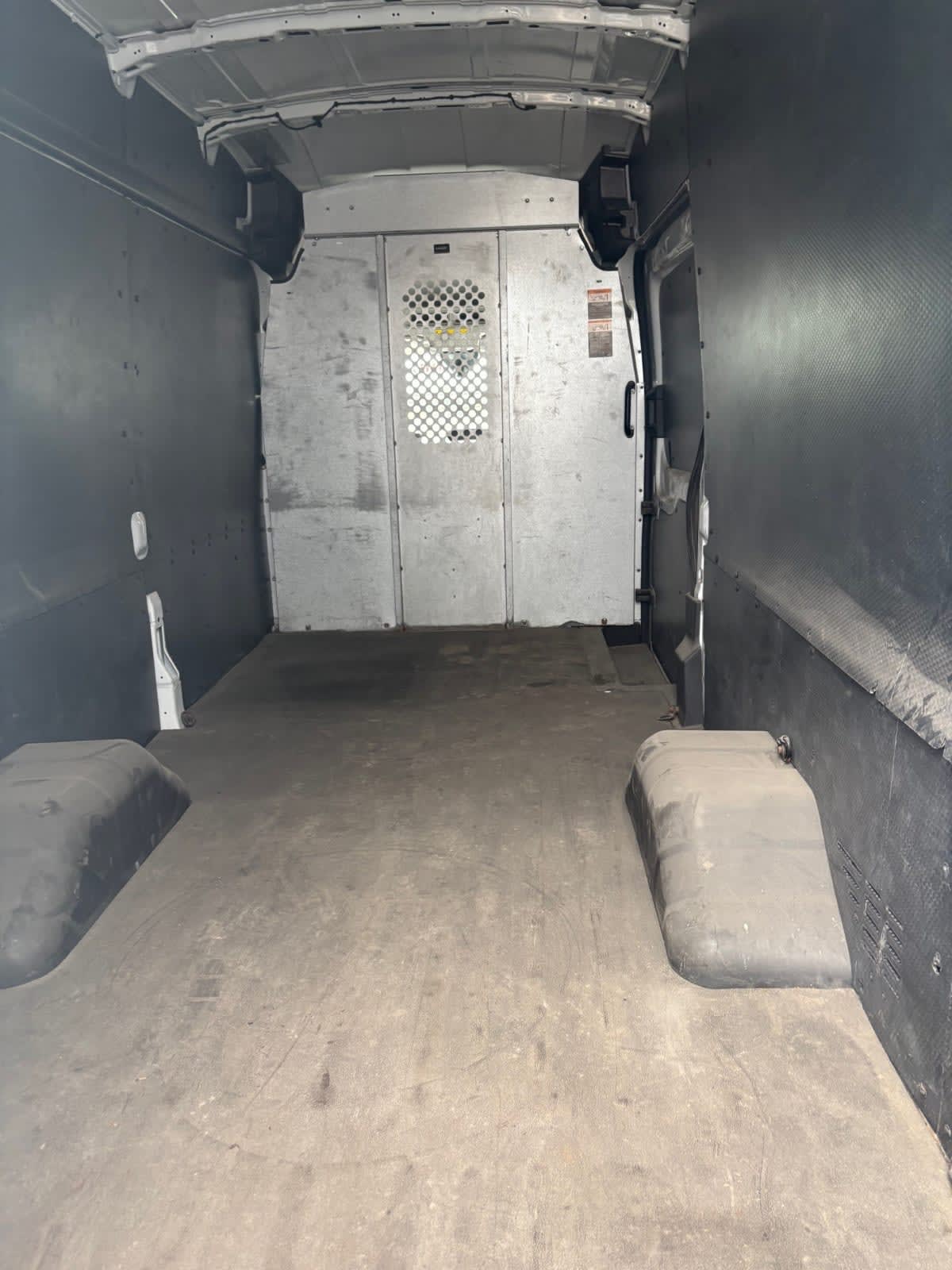 2018 Ford Motor Company TRANSIT 350 HI ROOF 859670