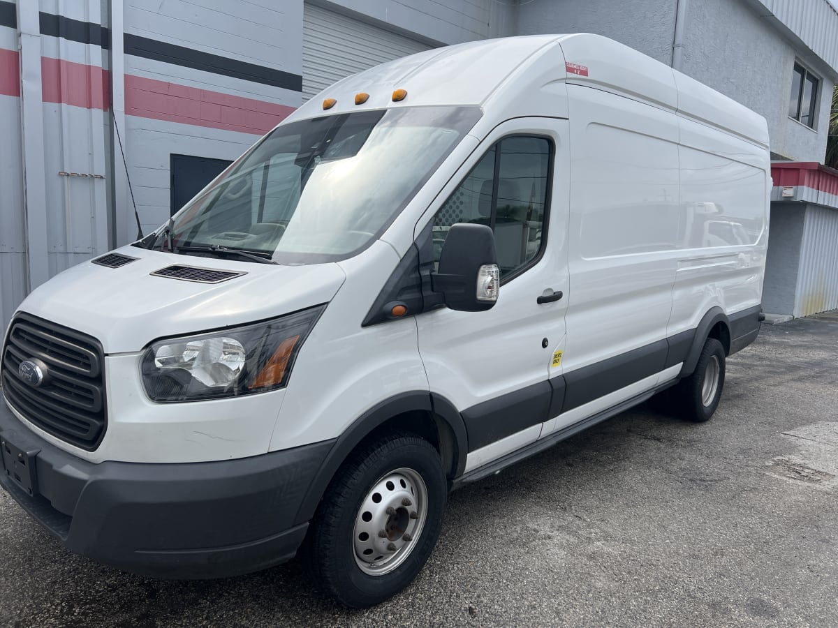 2018 Ford Motor Company TRANSIT CONNECT XLT 859821