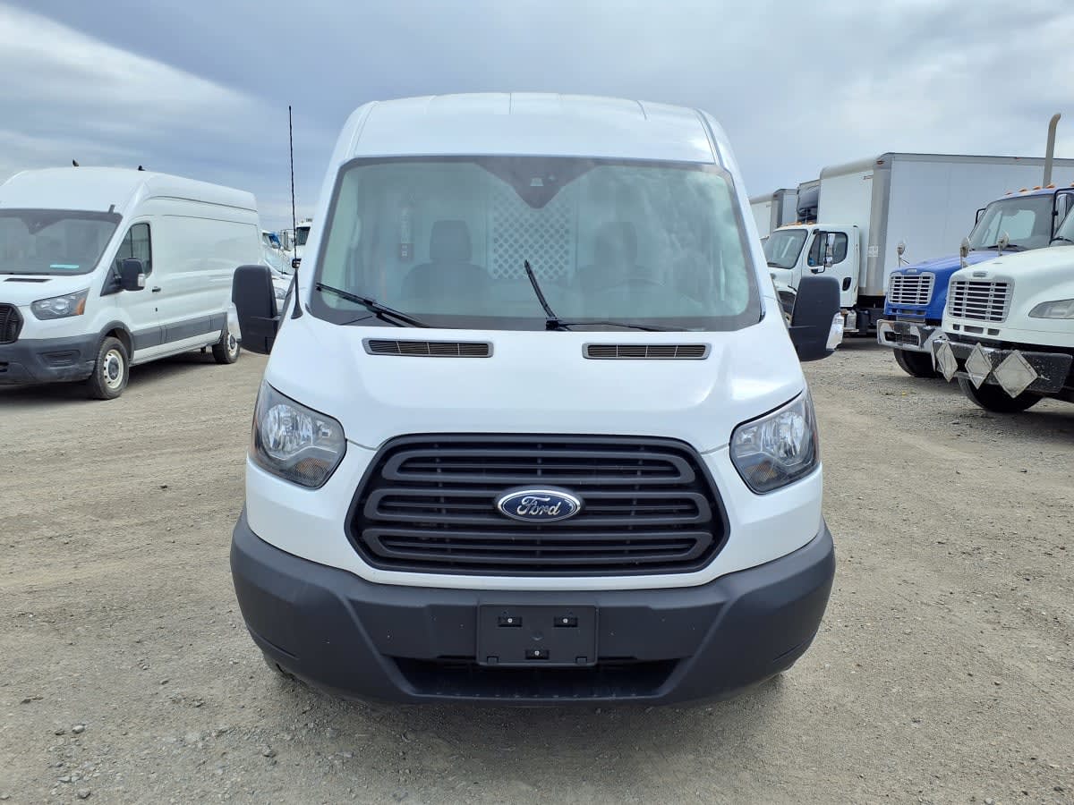 2018 Ford Motor Company TRANSIT 250 MED ROOF 859827